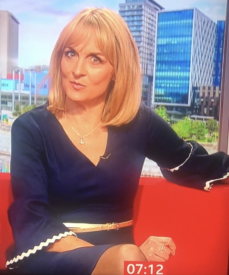Stroking Nice And Hard For MILF Louise Minchin mmm Fuck #92321003