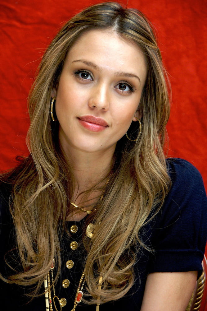 Jessica alba
 #102313742