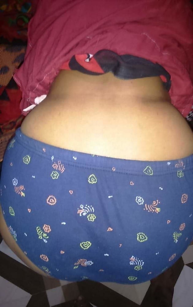 Jayamaalinii aunty
 #88658128