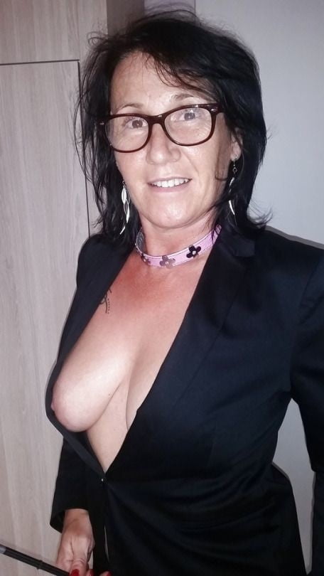 Mujer 05
 #96777235