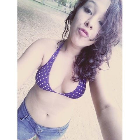 Puta tetona #98790816