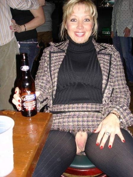 Ältere Frauen xvii
 #94196714