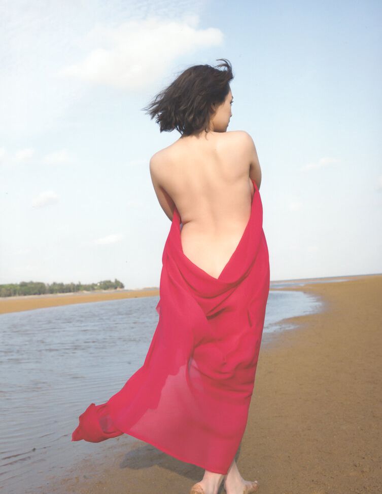 Ai Shinozaki desnuda #109740123