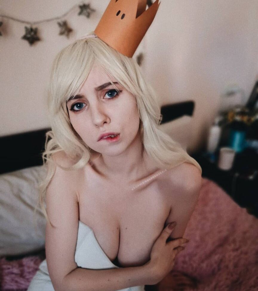 Sophia Volzhenskaia desnuda #109830537