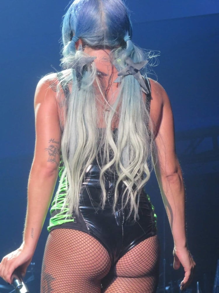 Lady Gaga's Arsch
 #99243767