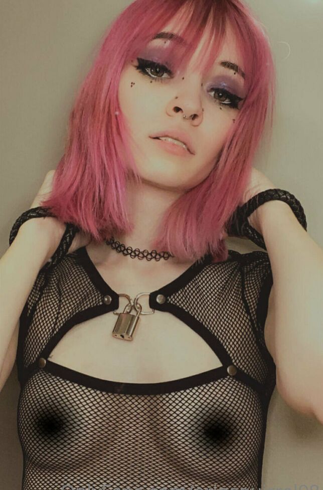 Arinsquirrel98 nude #108054965