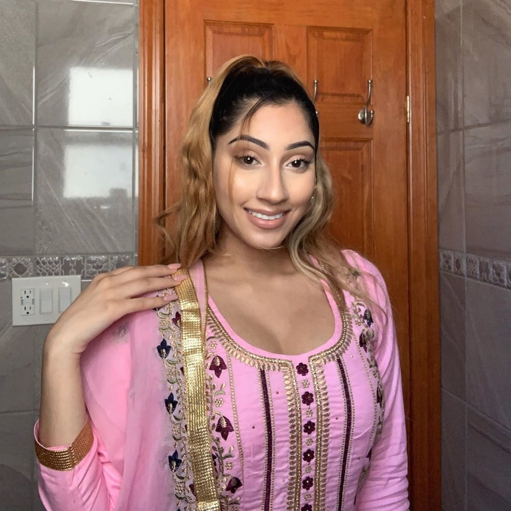 what would you do to this thick curvy asian? leave comments #98041508