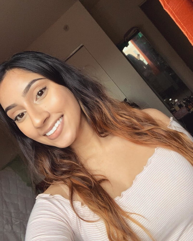 Was würdest du mit dieser dicken kurvigen Asiatin machen? Kommentare hinterlassen
 #98041660