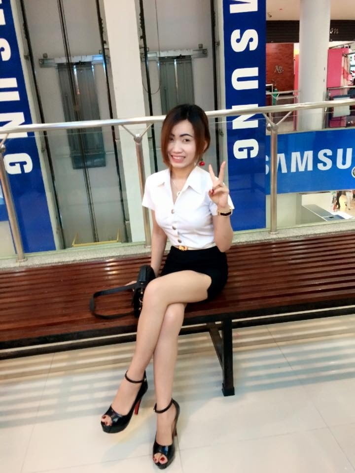 Cambodian Uni #103338689