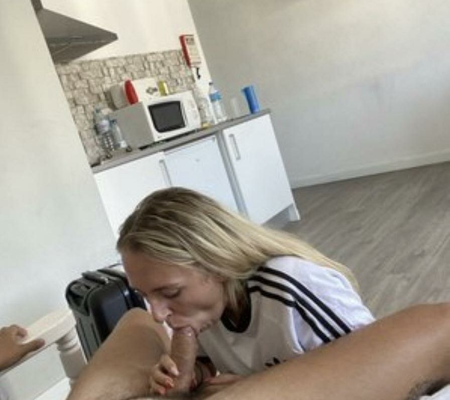 Charlotte Clark nude #109494302