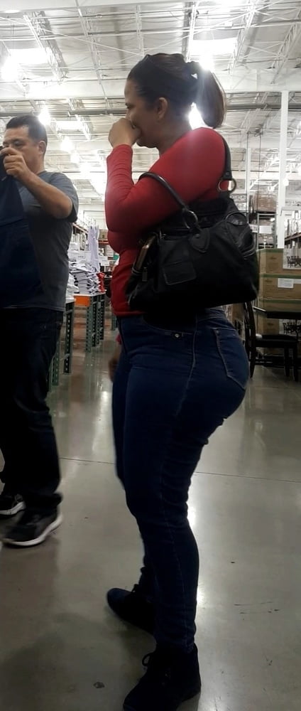 Esposa morenita con un megaculote de compas con su cornudo #95954895