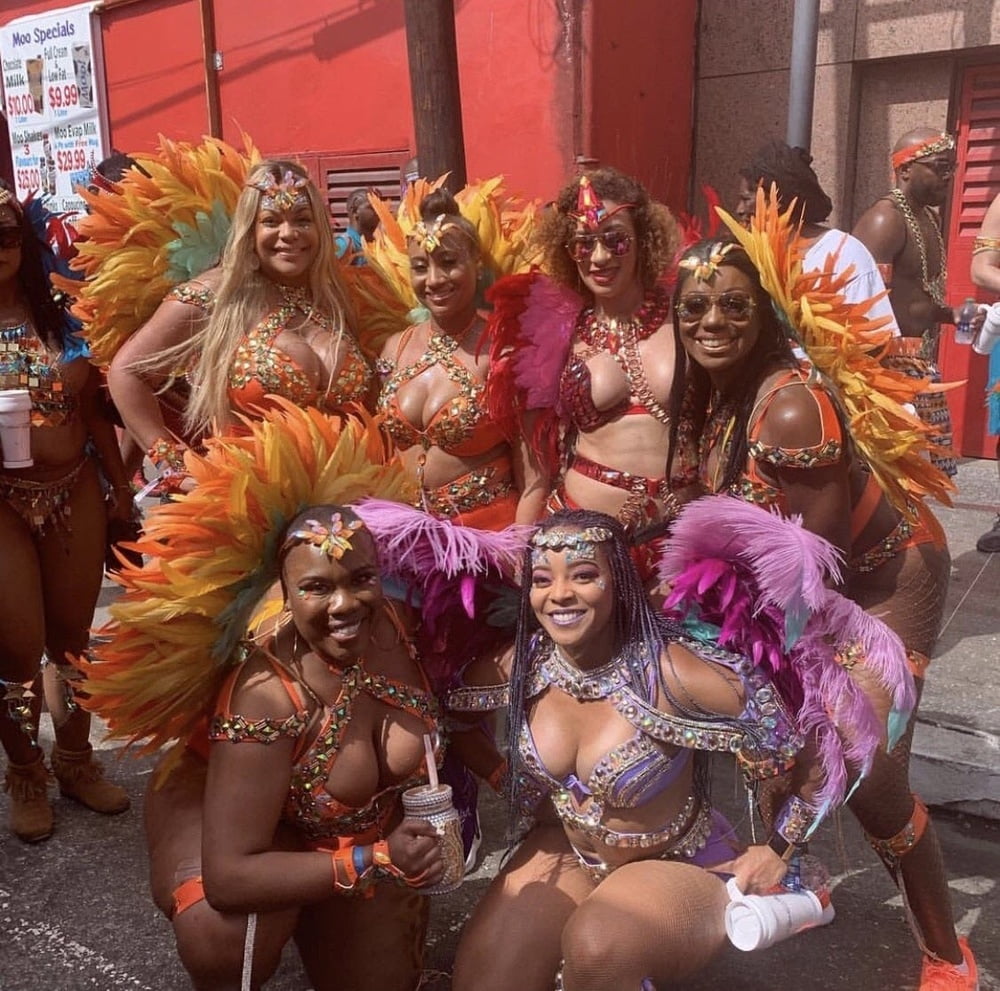 Carnaval Trinidad #104439192