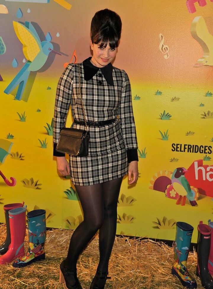 Gizzi Erskine desnuda #108183392