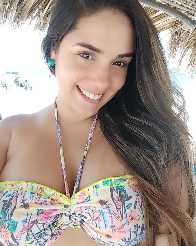 Latina diosa 17
 #95718075