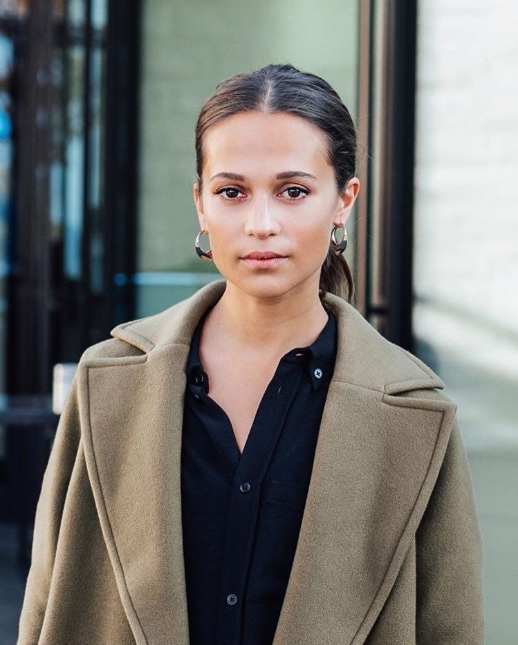 Alicia Vikander my ideal woman is flat chested. #92342729