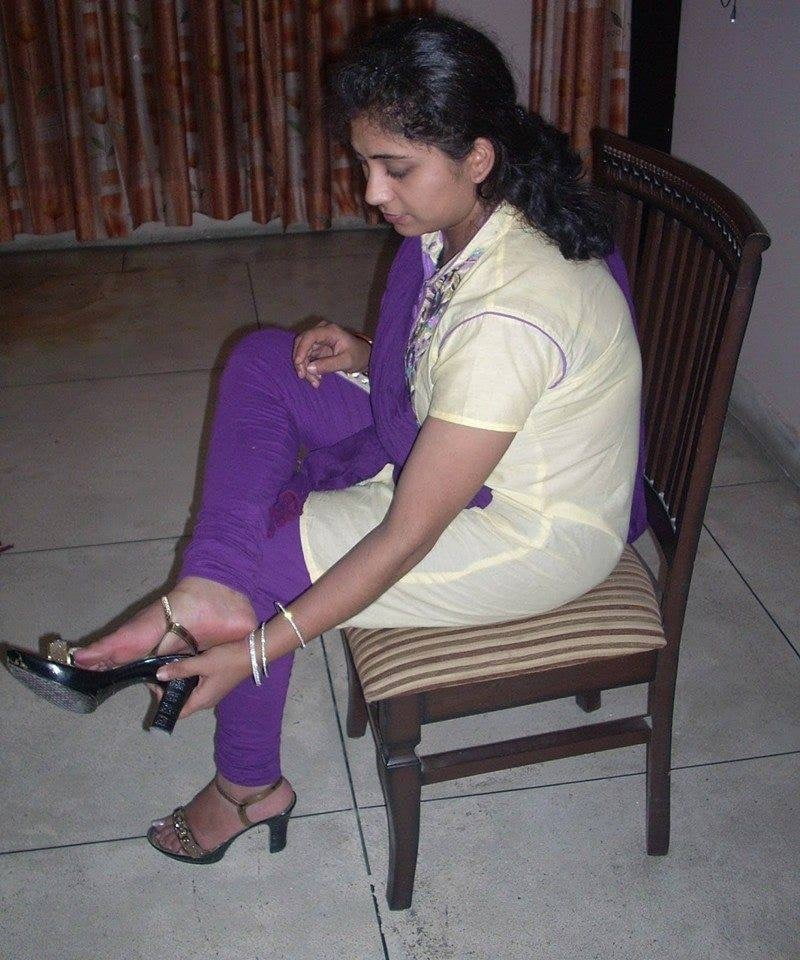 Piedi indiani sexy
 #87722561