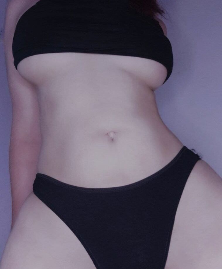 Yasmin Moore nackt #108865008