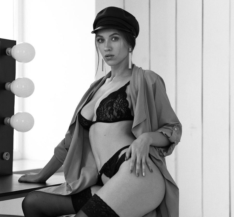 Ivory Darlings for Valentine&#039;s Day-2 #105717635