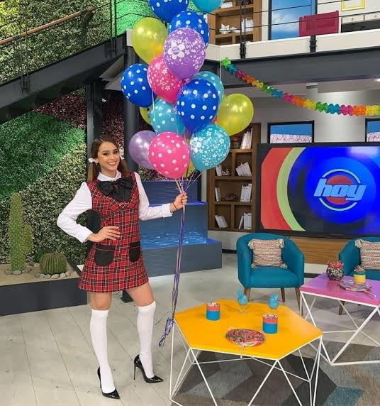 Yanet garcia e il suo culo bella ragazza messicana del tempo
 #89132040