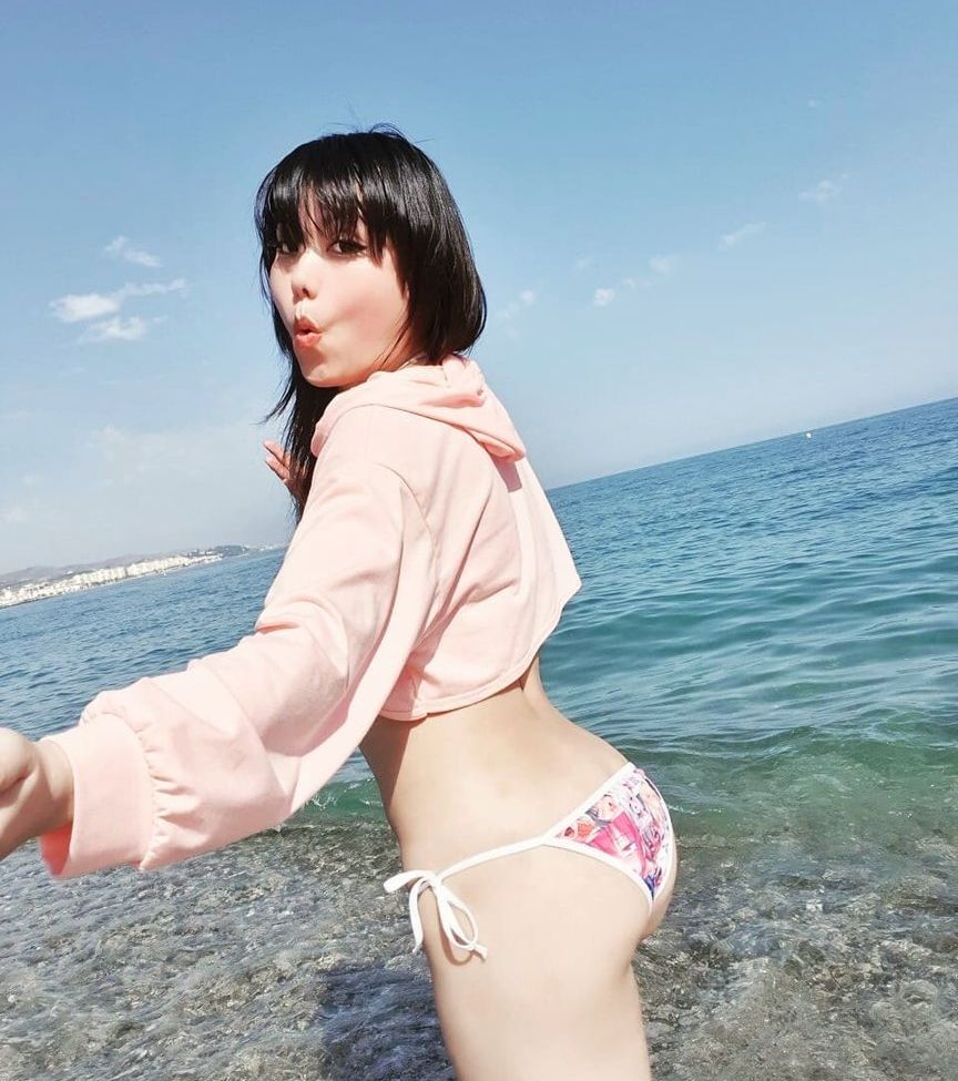 Aichanbot nude #109530546