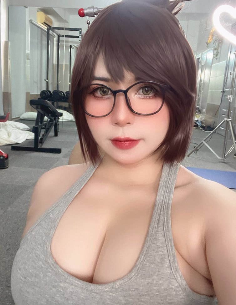 Uyuy2907 desnuda #107890071