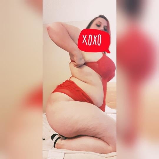 Caderas anchas de las mujeres 327
 #104438799