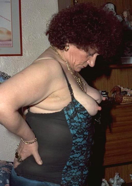 Ich liebe diese Milf 522
 #98747947