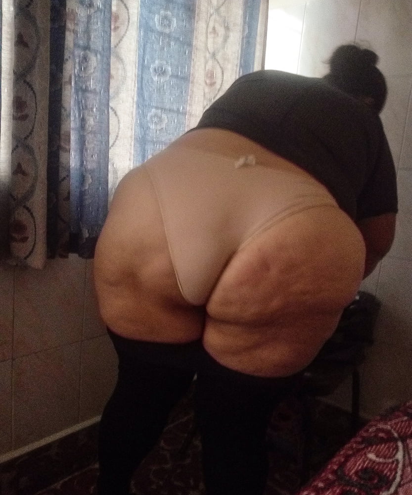 Mas de mi nalgona en calzones
 #104765105