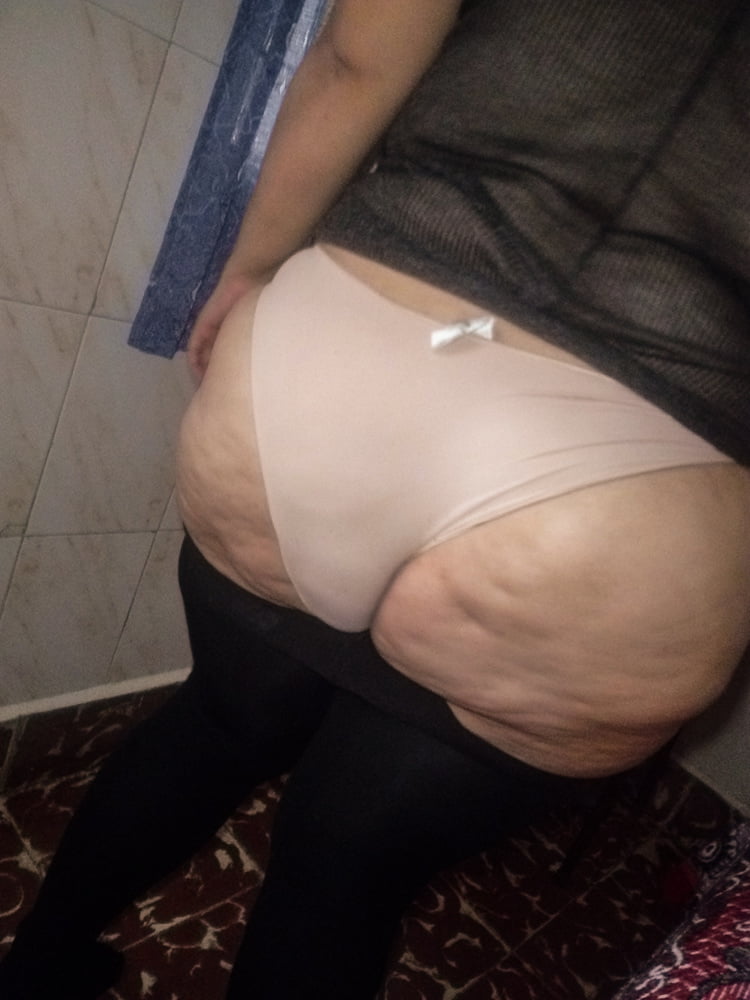 Mas de mi nalgona en calzones
 #104765112