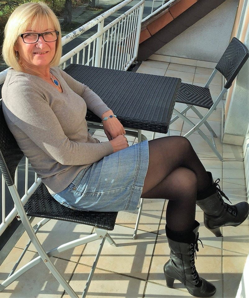 Vergwaltigungs Matratze in Stiefeln #97652686