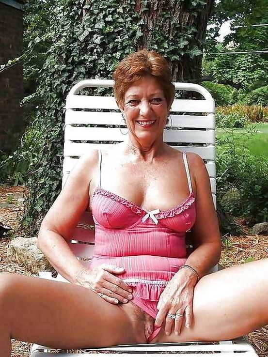 From MILF to GILF with Matures in between 261 #92962788