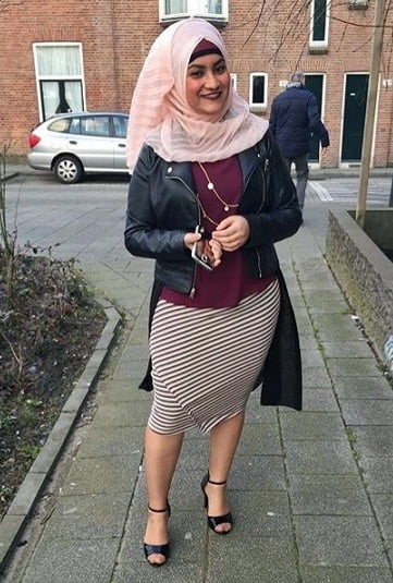 Turbanli Seksi Bacak coraplar turban hijab dolgun dul evli #102489418
