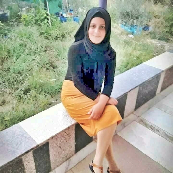 Turbanli Seksi Bacak coraplar turban hijab dolgun dul evli #102489457