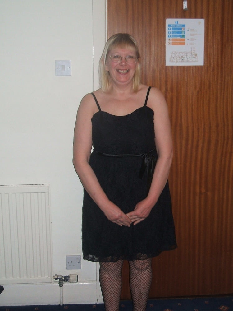 38DD Susan C from Kent #98337748