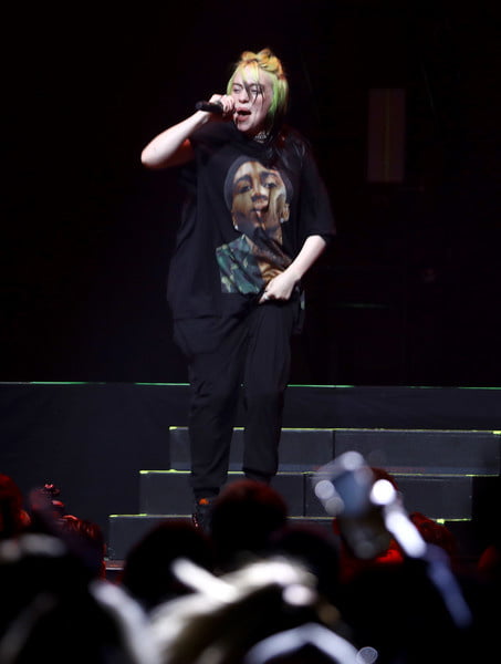 Billie eilish - alter ego show in inglewood (01-18-20)
 #106521188