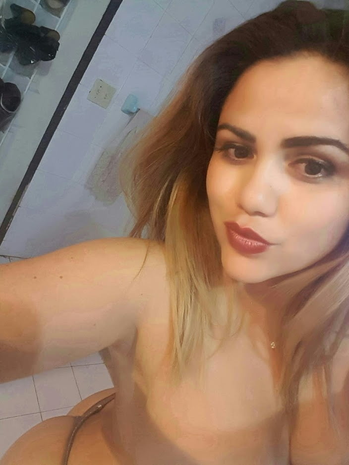 Madre luchona envia sus nudes
 #92109499