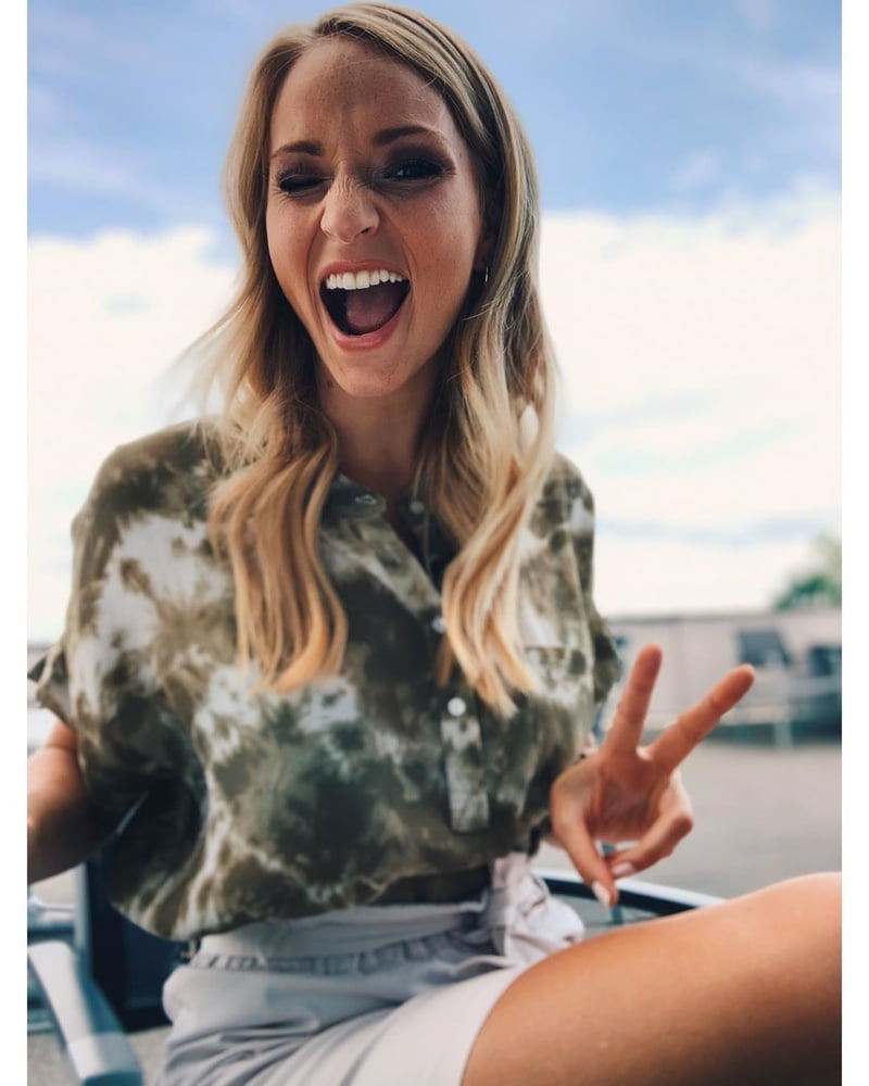 Katharina Kleinfeldt #105300201