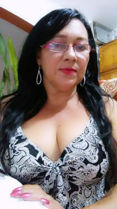 Martha Almonte #102139327