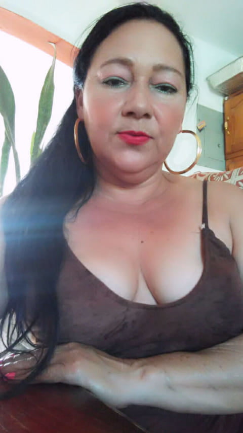 Martha almonte
 #102139333