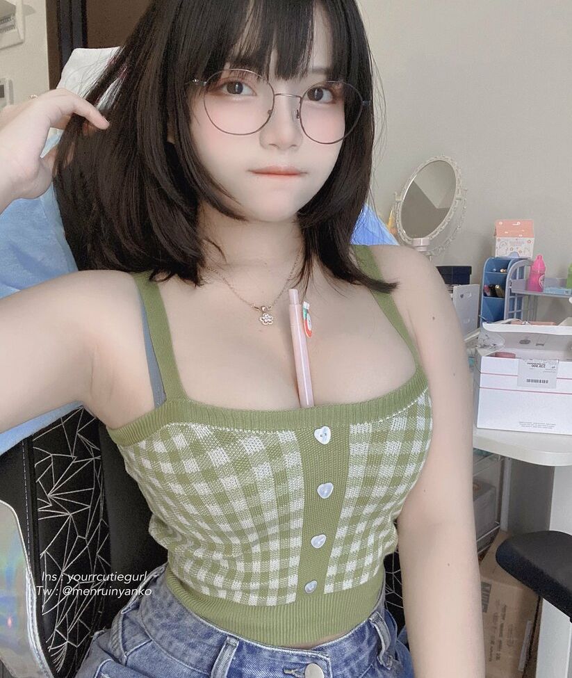 Angel Chan nackt #108310542