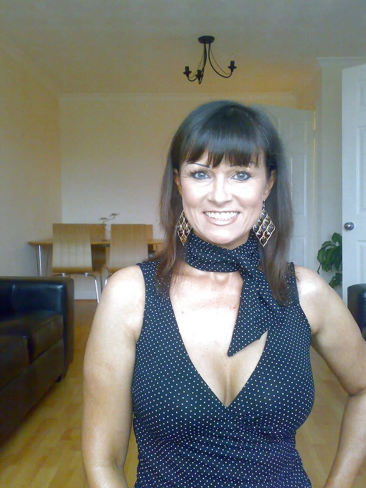 Gorgeous And Busty Mature Ladies 34 3747935