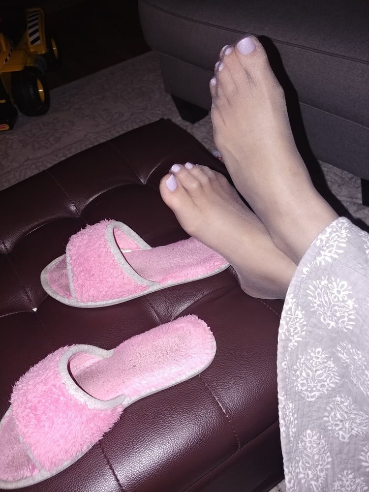 Just nylon feet #97212915