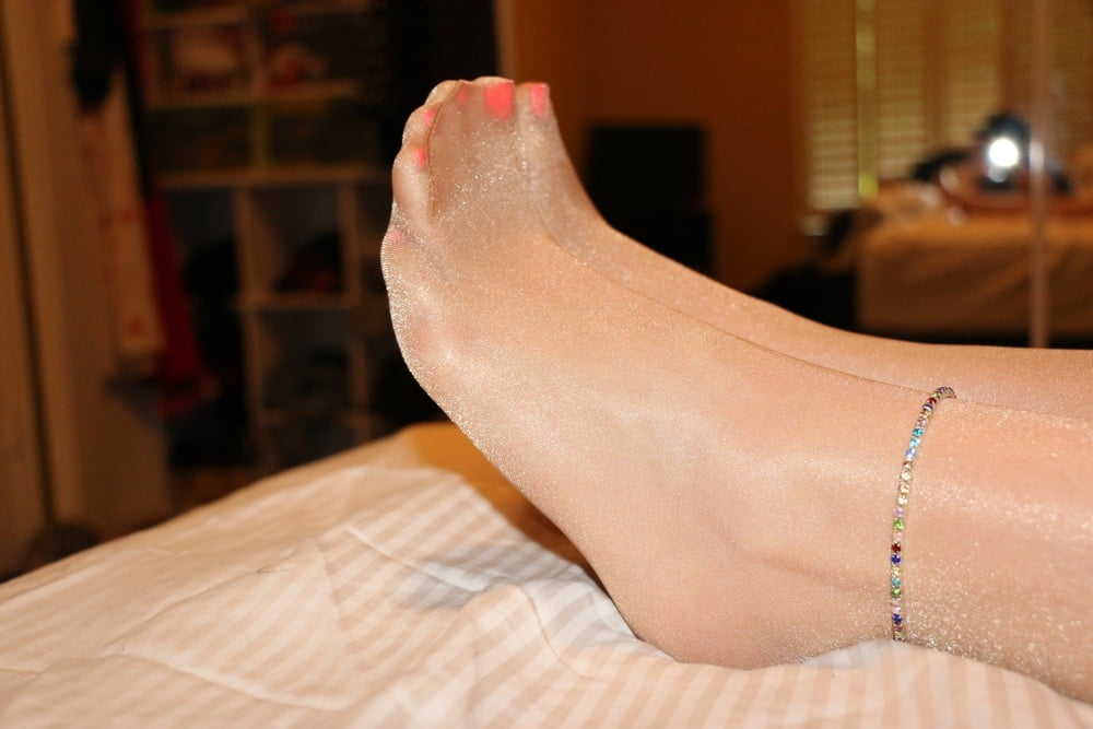 Just nylon feet #97213033