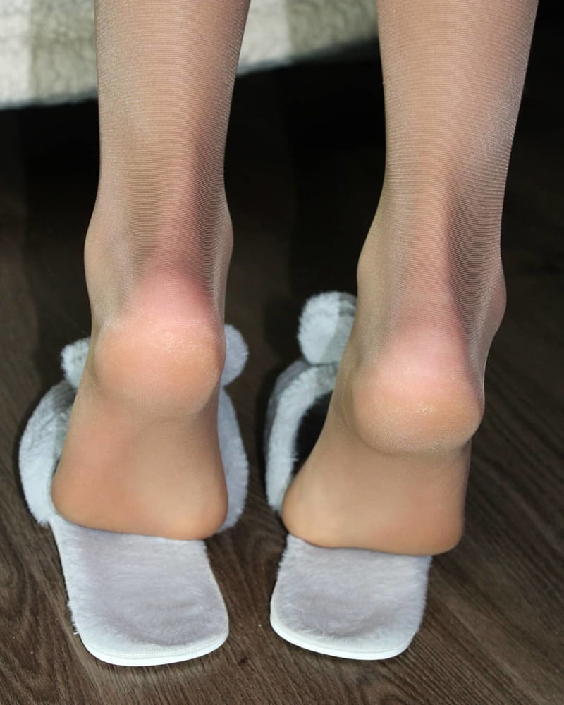 Just nylon feet #97213344