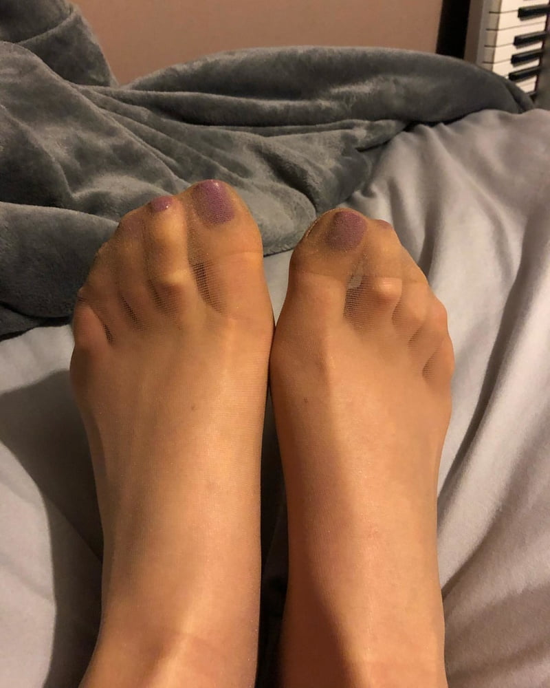 Just nylon feet #97213592