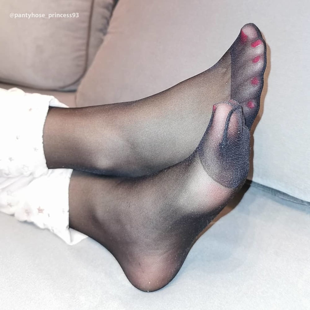 Sólo pies de nylon
 #97213887