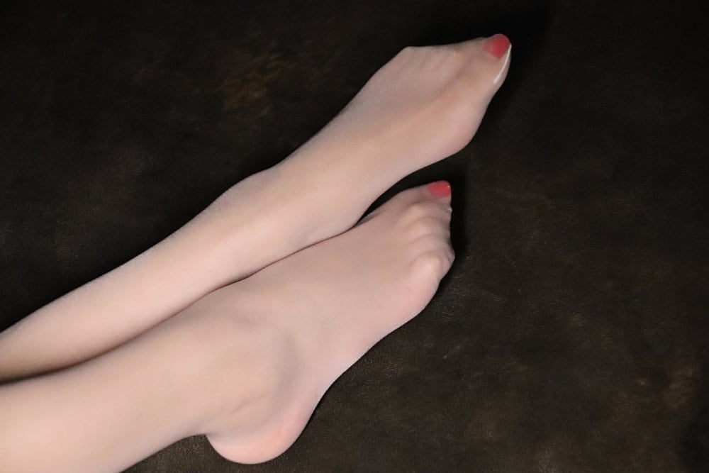 Sólo pies de nylon
 #97214034