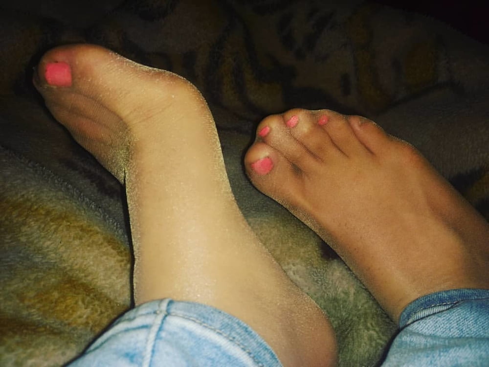 Just nylon feet #97214043
