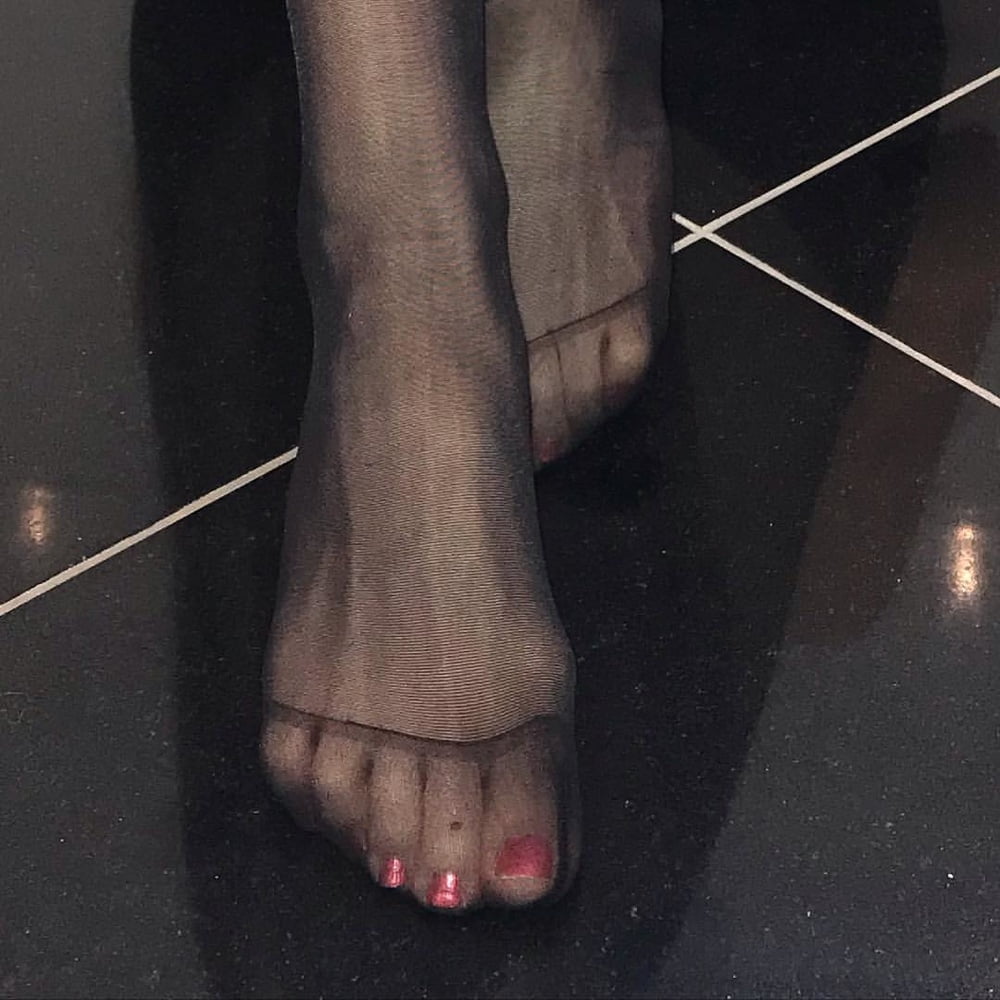Just nylon feet #97214088