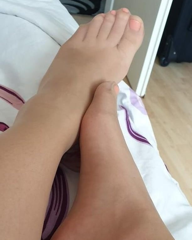 Just nylon feet #97214137